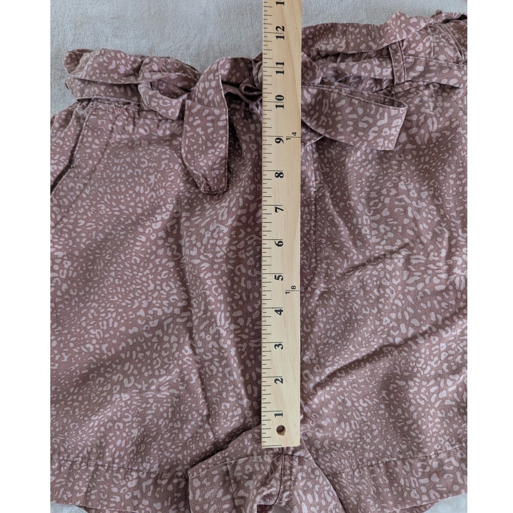 Thread & Supply Paperbag Shorts Mauve Animal Print Sz M Pastel Lightweight - Picture 3 of 6